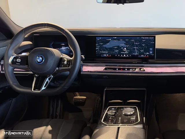 BMW i7 xDrive60 Pack Desportivo M Pro - 7