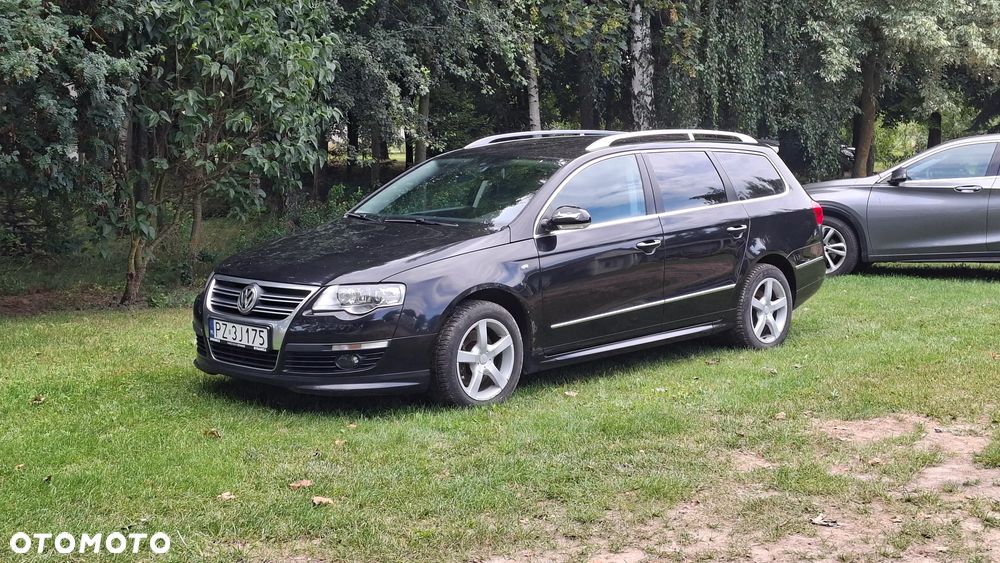 Volkswagen Passat - 1