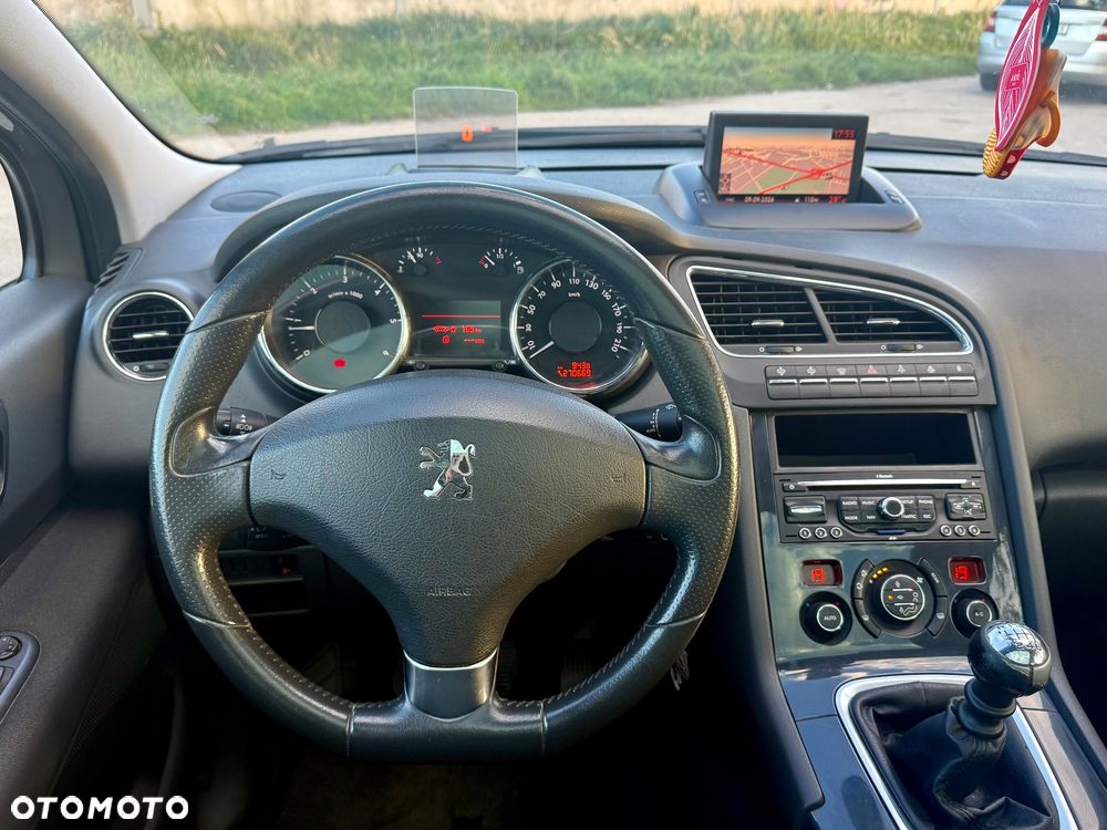 Peugeot 5008 1.6 HDi Premium - 17