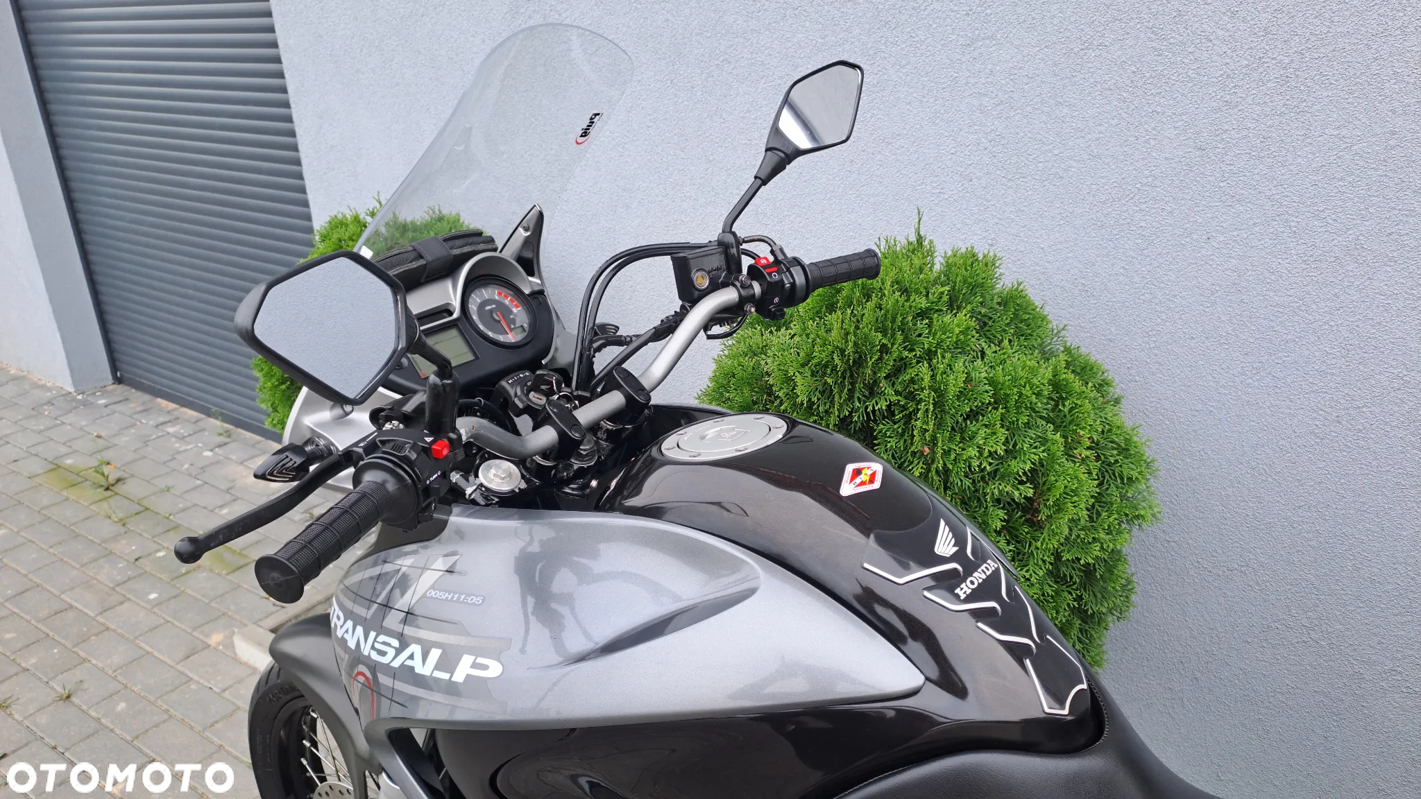 Honda XL - 24