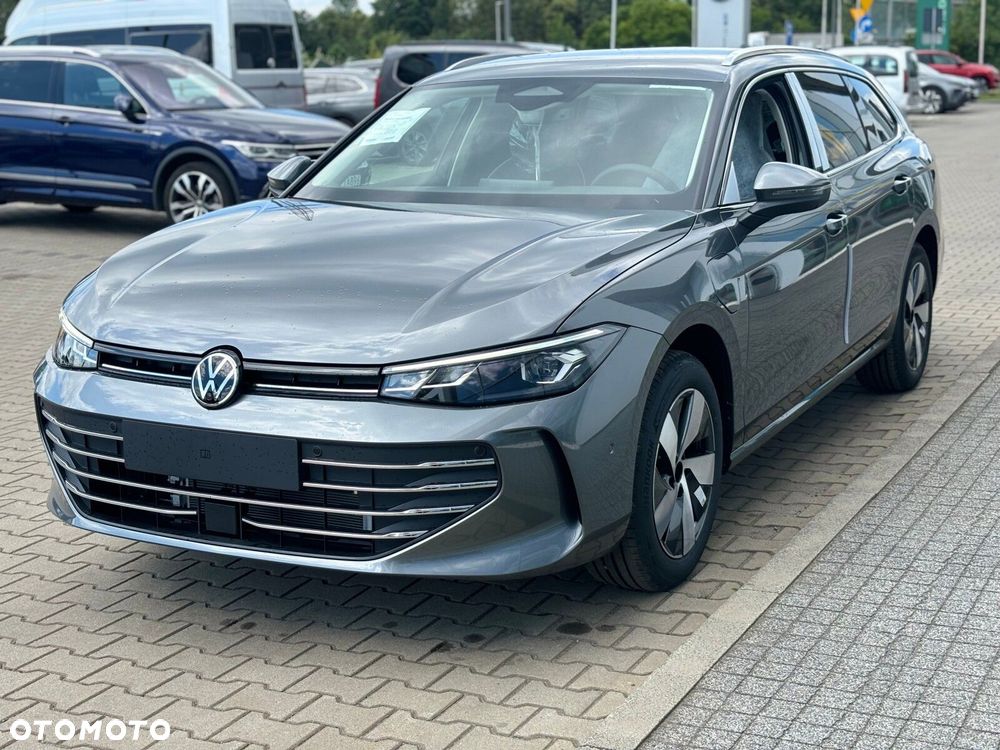Volkswagen Passat Variant - 4