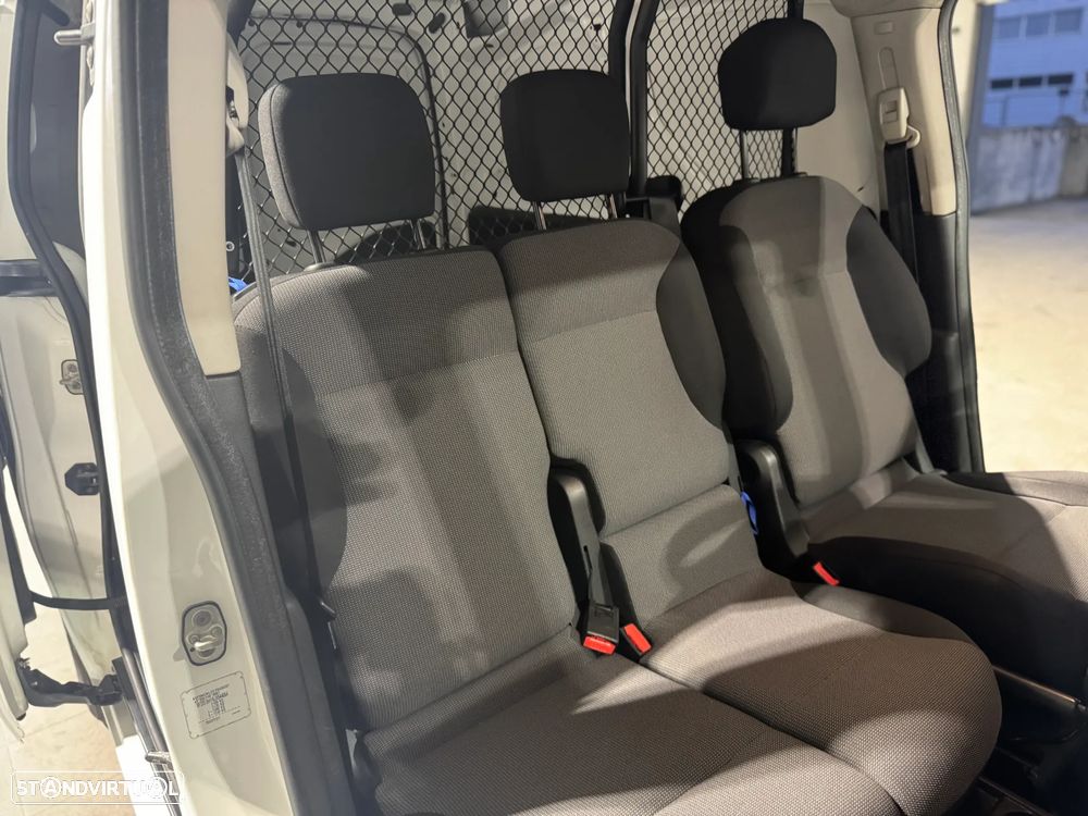 Peugeot Partner 1.6 Hdi 3 Lugares - 18