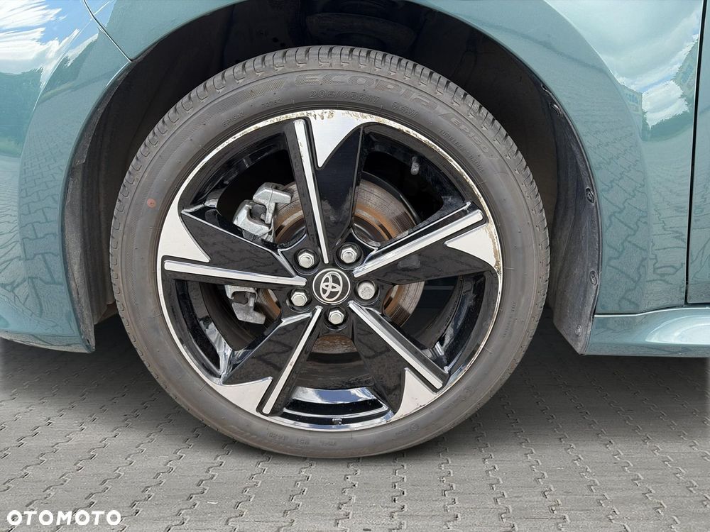 Toyota Yaris Hybrid 1.5 Executive - 29