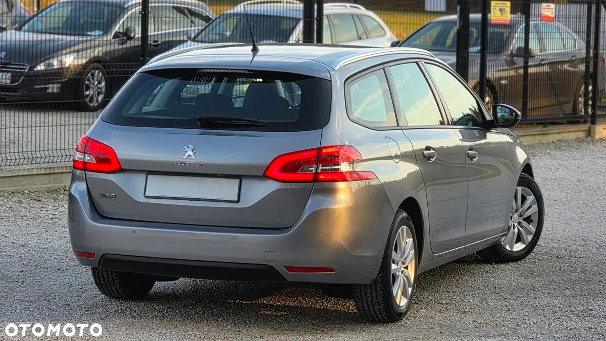 Peugeot 308 - 4