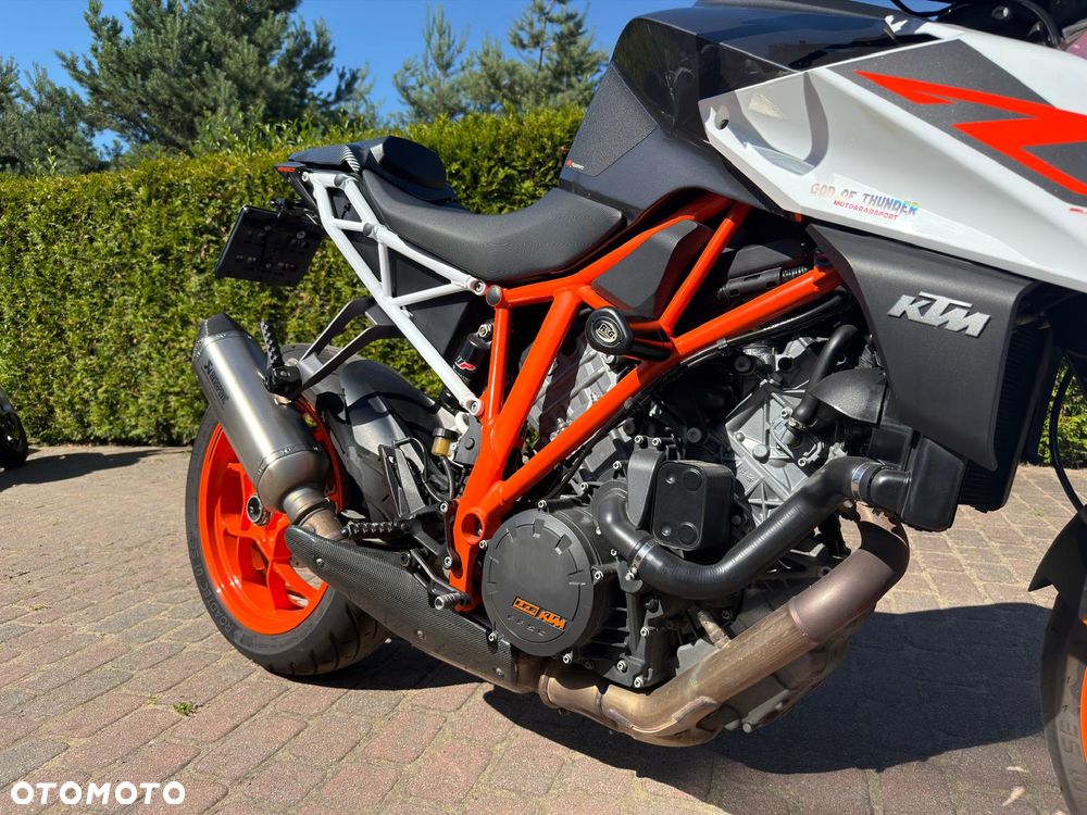 KTM Super Duke - 12