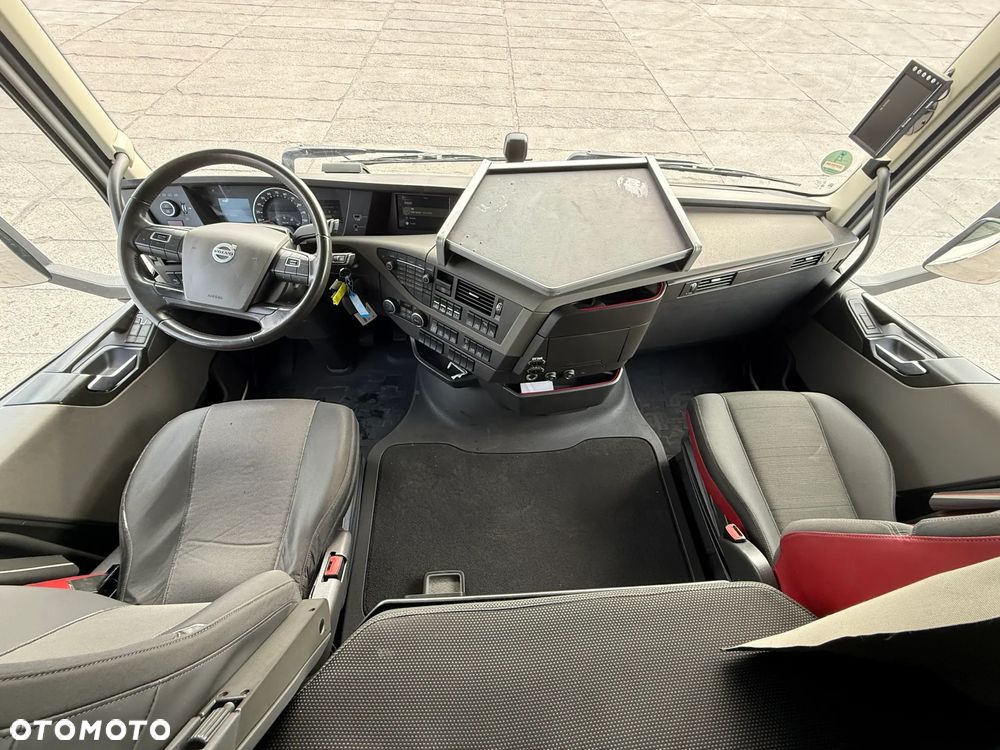 Volvo FH4 460km ADR Alufelgi PTO - 11