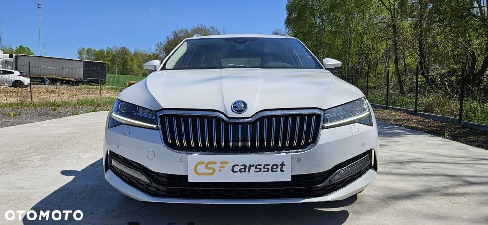Skoda Superb 2.0 TDI SCR Ambition DSG - 4