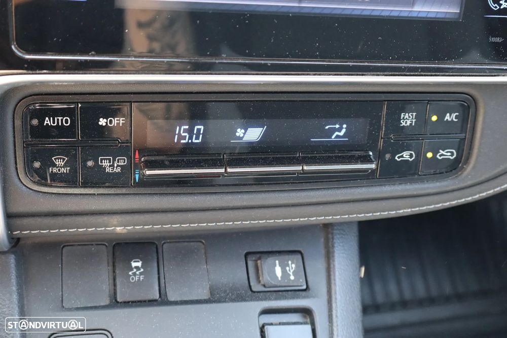 Toyota Auris - 10