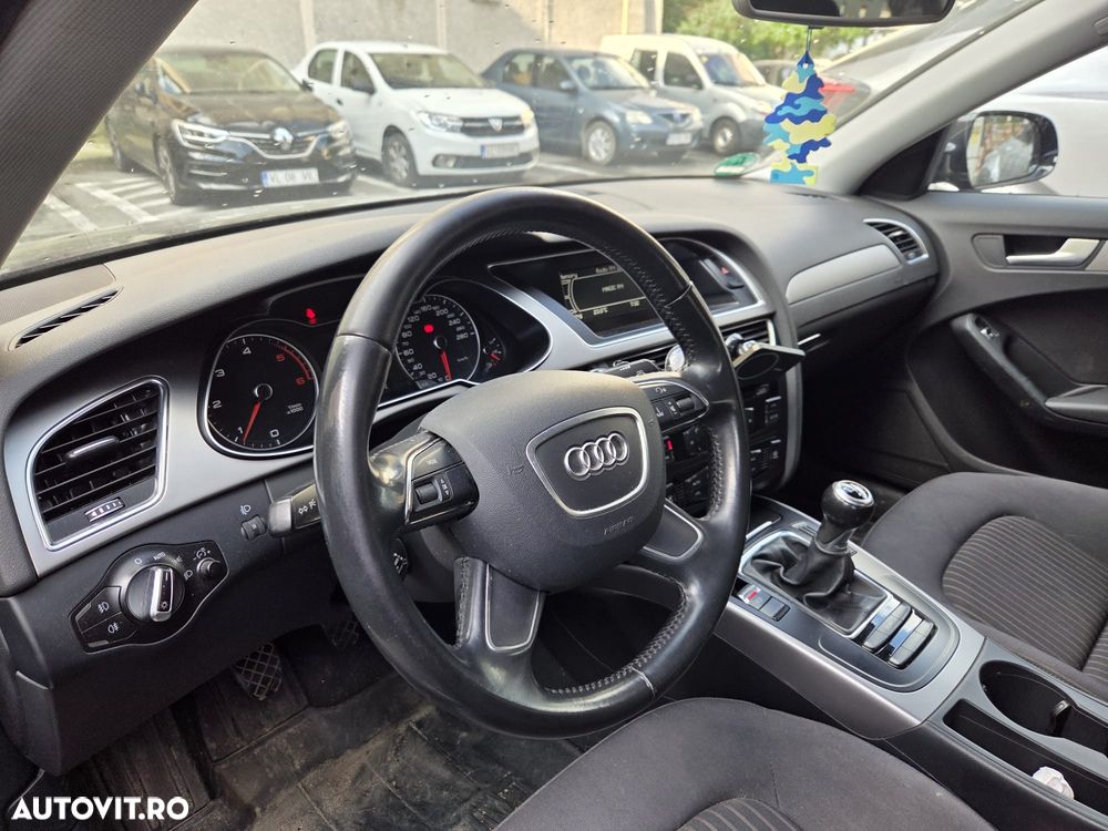 Audi A4 Limuzina 2.0 TDI - 7