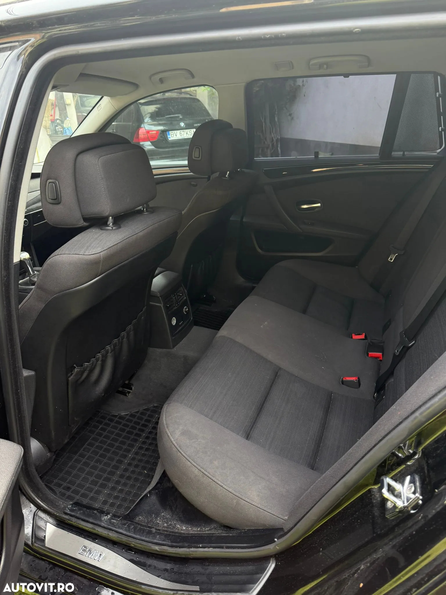 BMW Seria 5 520d Touring - 8