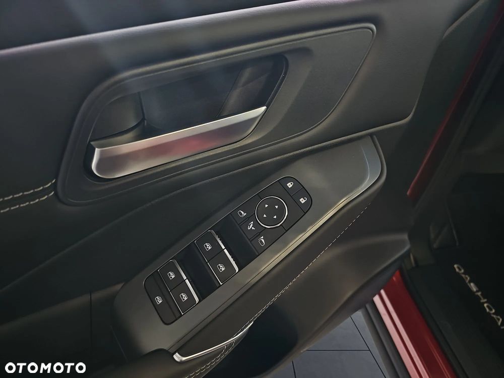 Nissan Qashqai 1.3 DIG-T MHEV N-Connecta Xtronic - 25