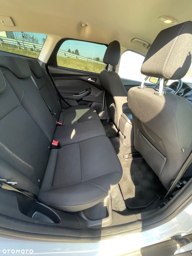 Ford Focus 1.6 TDCi DPF Titanium - 10