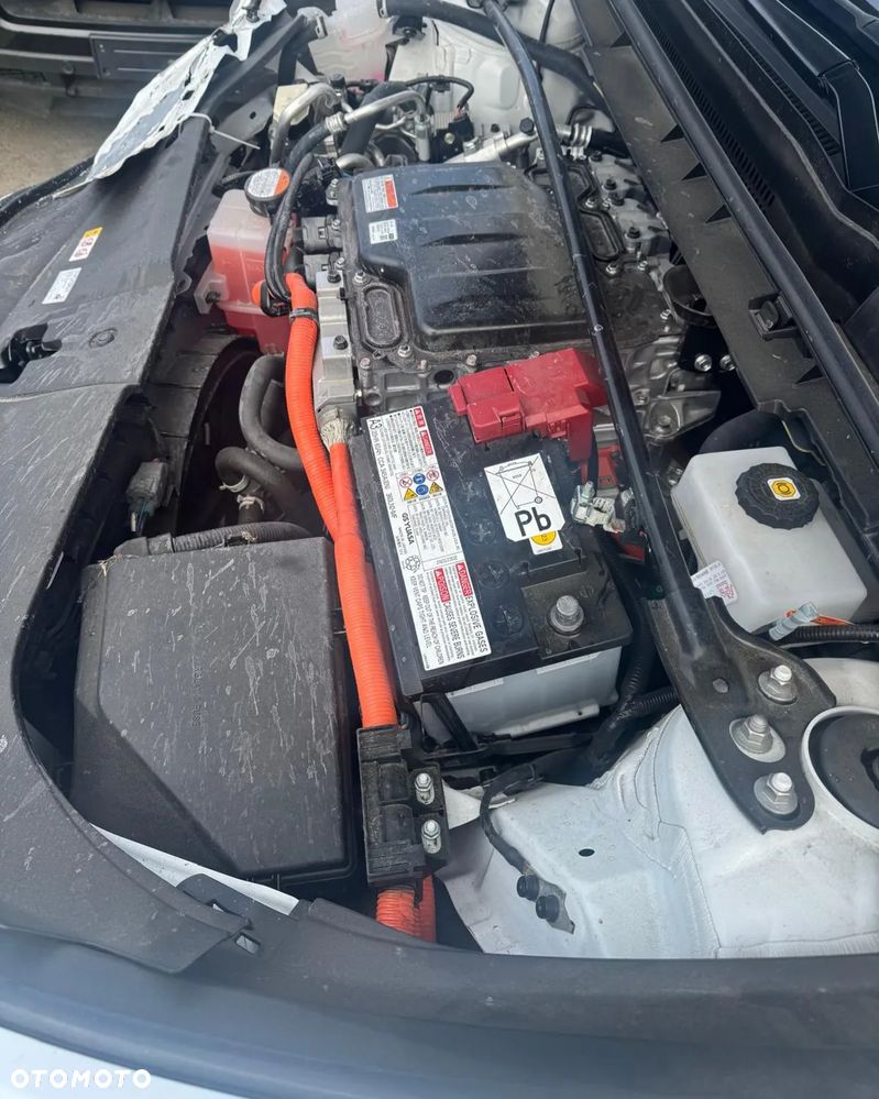 Lexus RZ 450e Prestige DIRECT4 - 6