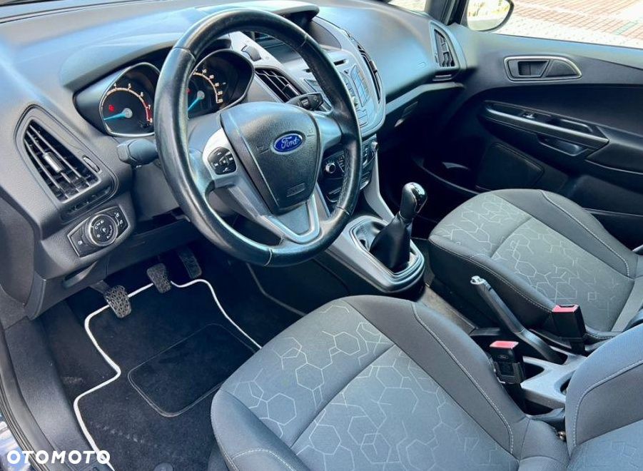 Ford Kuga 1.6 EcoBoost 2x4 SYNC - 19