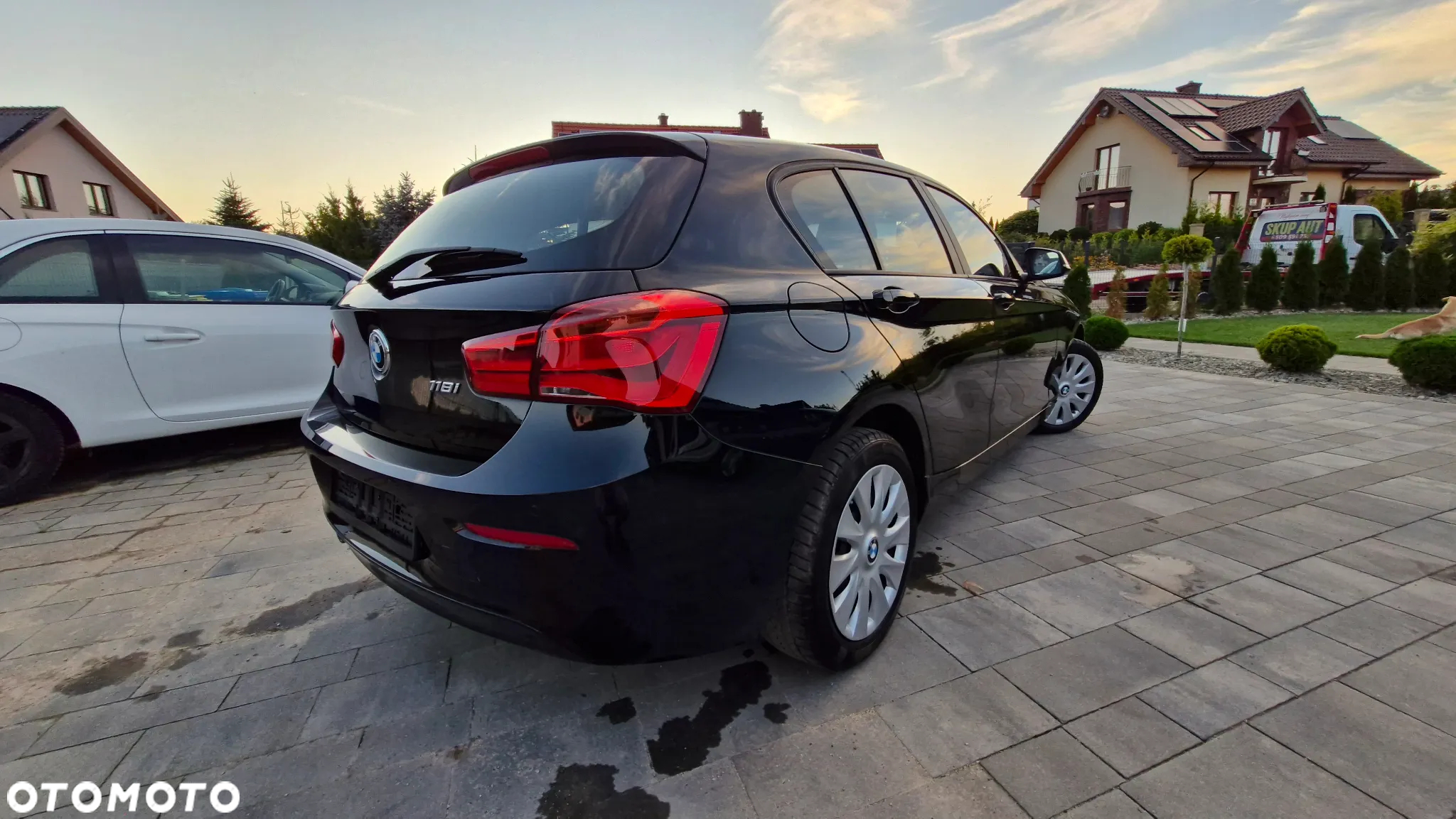 BMW Seria 1 118i - 4