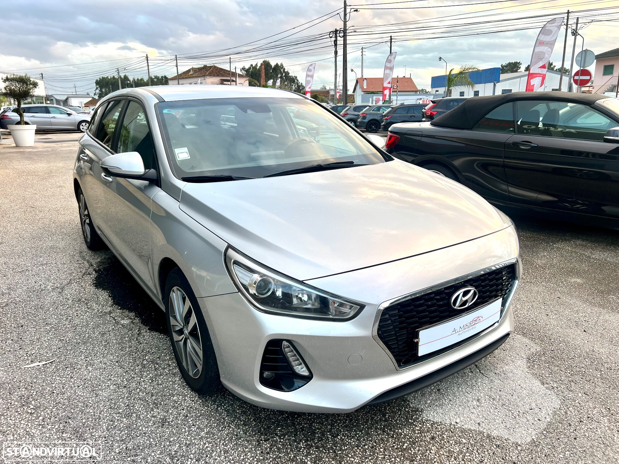Hyundai i30 SW 1.6 CRDi Blue Comfort+Navi - 8