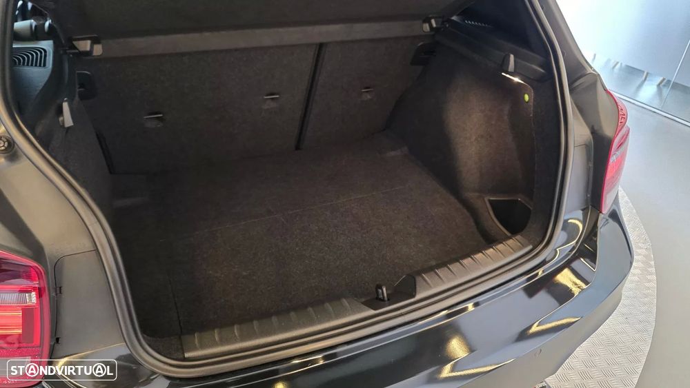 BMW 118 d Pack M - 25