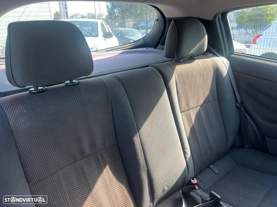 Alfa Romeo 147 1.6 TS - 7