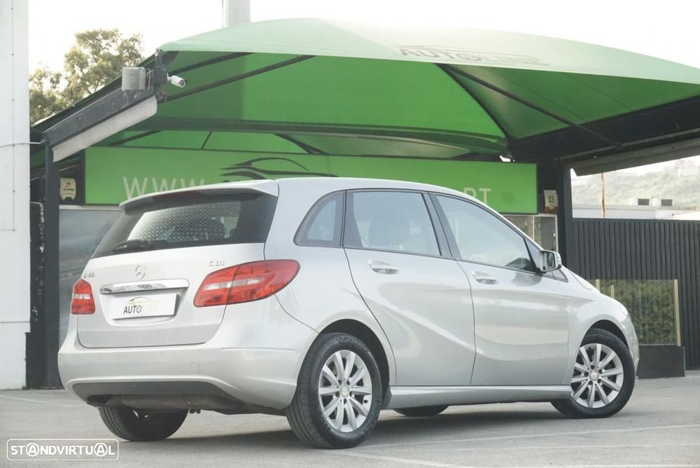 Mercedes-Benz B 180 CDI BlueEFFICIENCY - 28