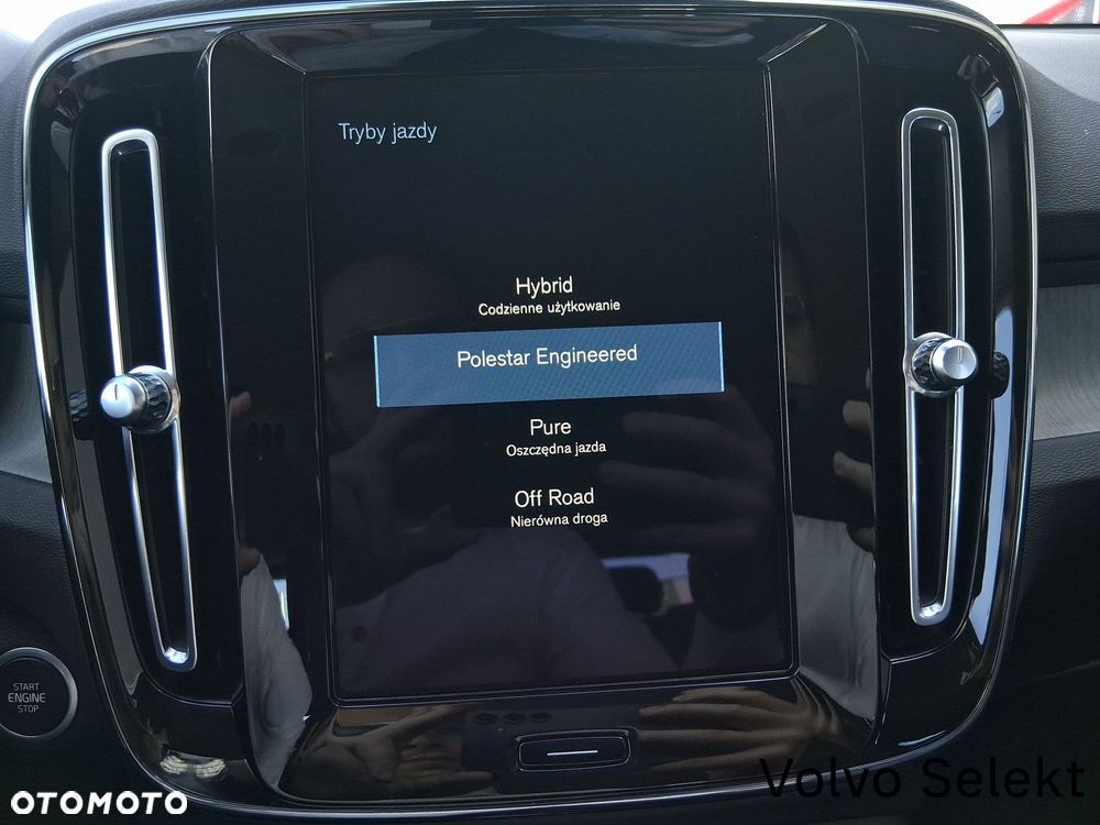 Volvo XC 40 - 29