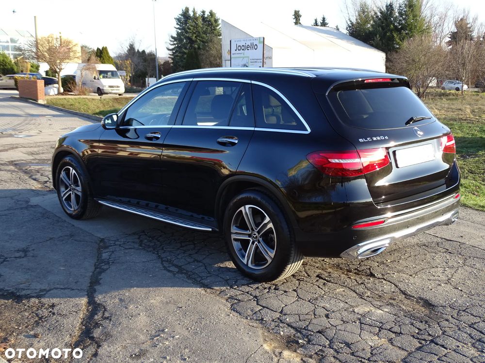 Mercedes-Benz GLC 220 d 4Matic 9G-TRONIC Exclusive - 9