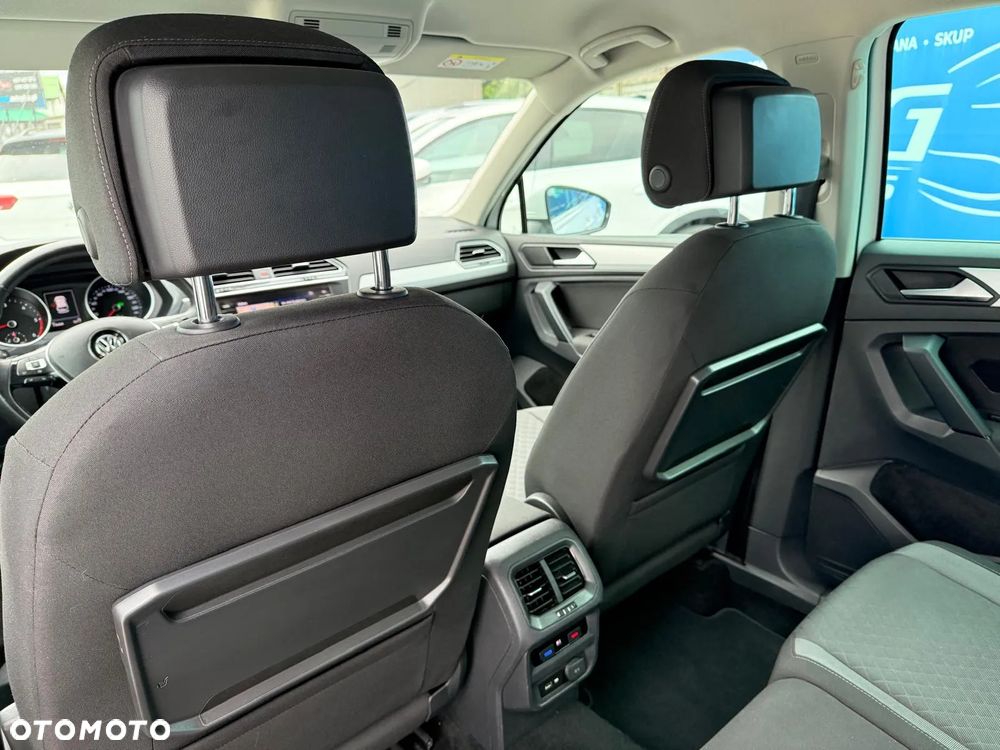 Volkswagen Tiguan 2.0 TDI SCR DSG R-Line - 14