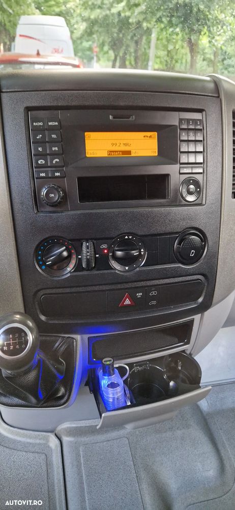 Mercedes-Benz Sprinter - 17