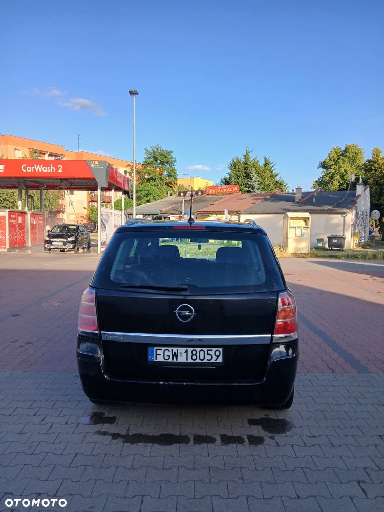 Opel Zafira - 4