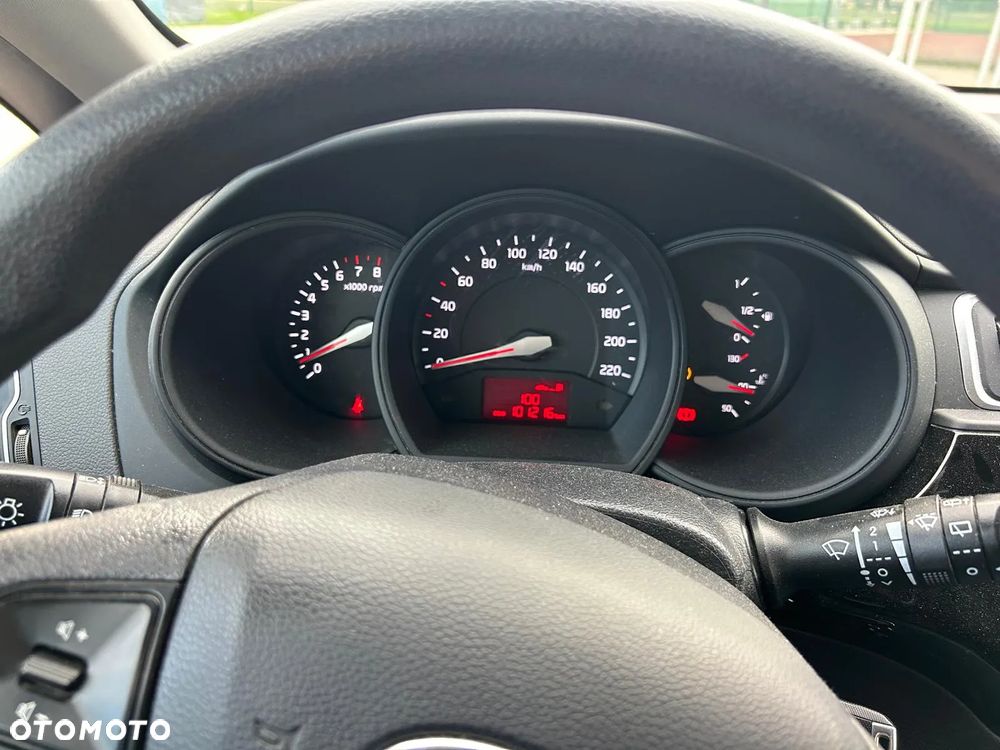 Kia Rio 1.2 M - 7