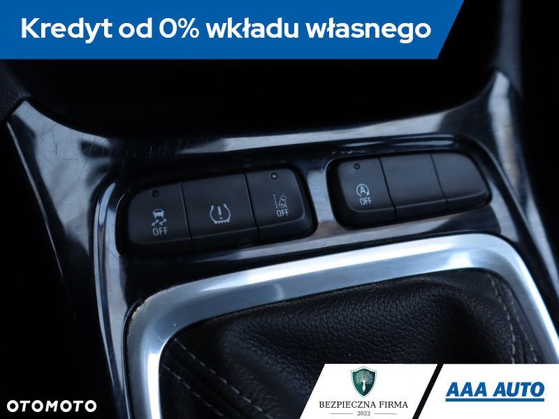 Opel Crossland X - 14