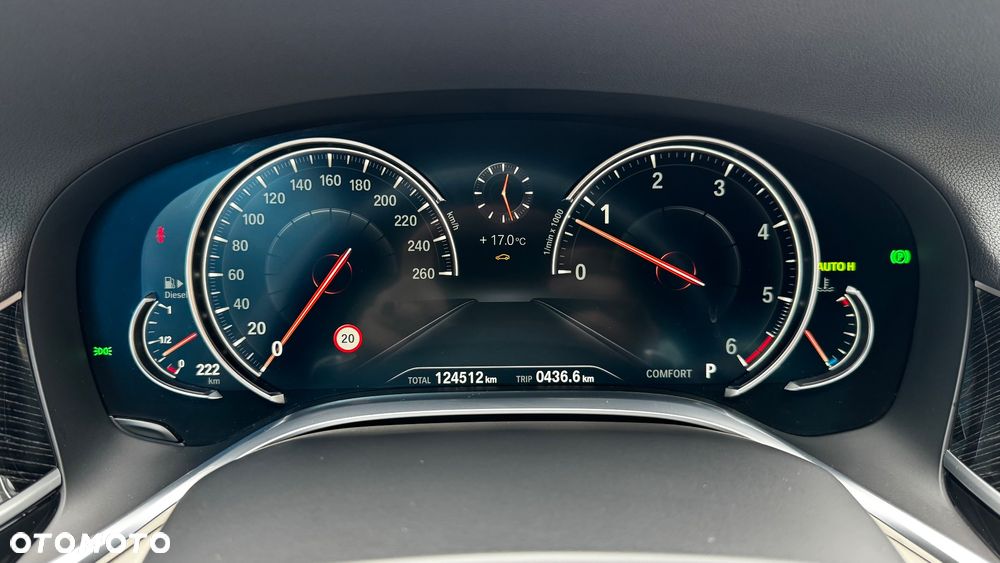 BMW Seria 7 740d xDrive - 34