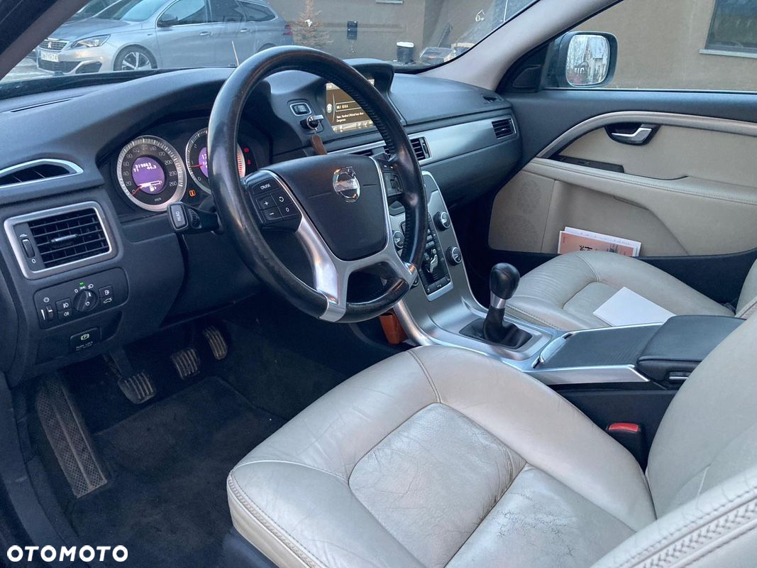 Volvo XC 70 D3 Summum - 4