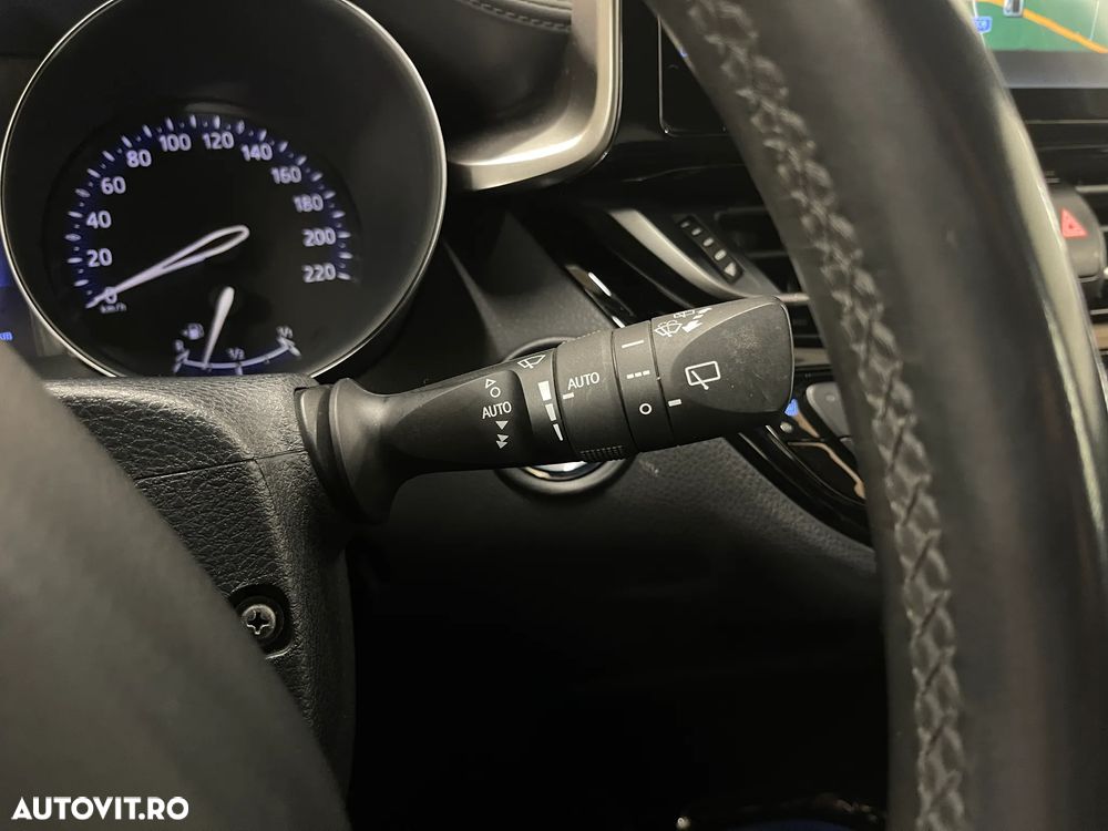 Toyota C-HR 1.8 HSD 4x2 CVT C-lassy - 21