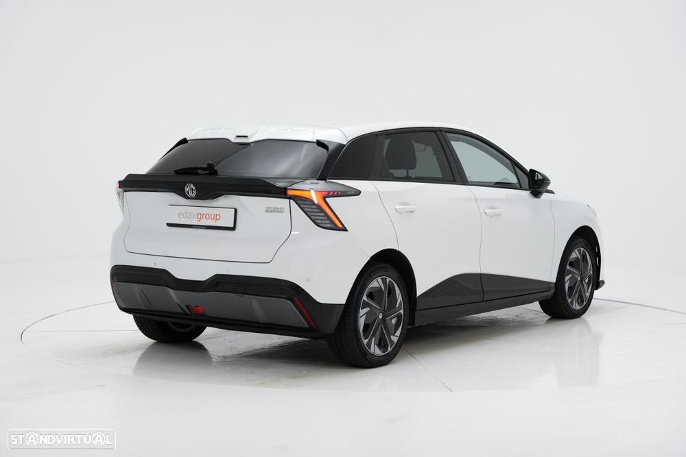 MG MG4 64 kWh Comfort - 3