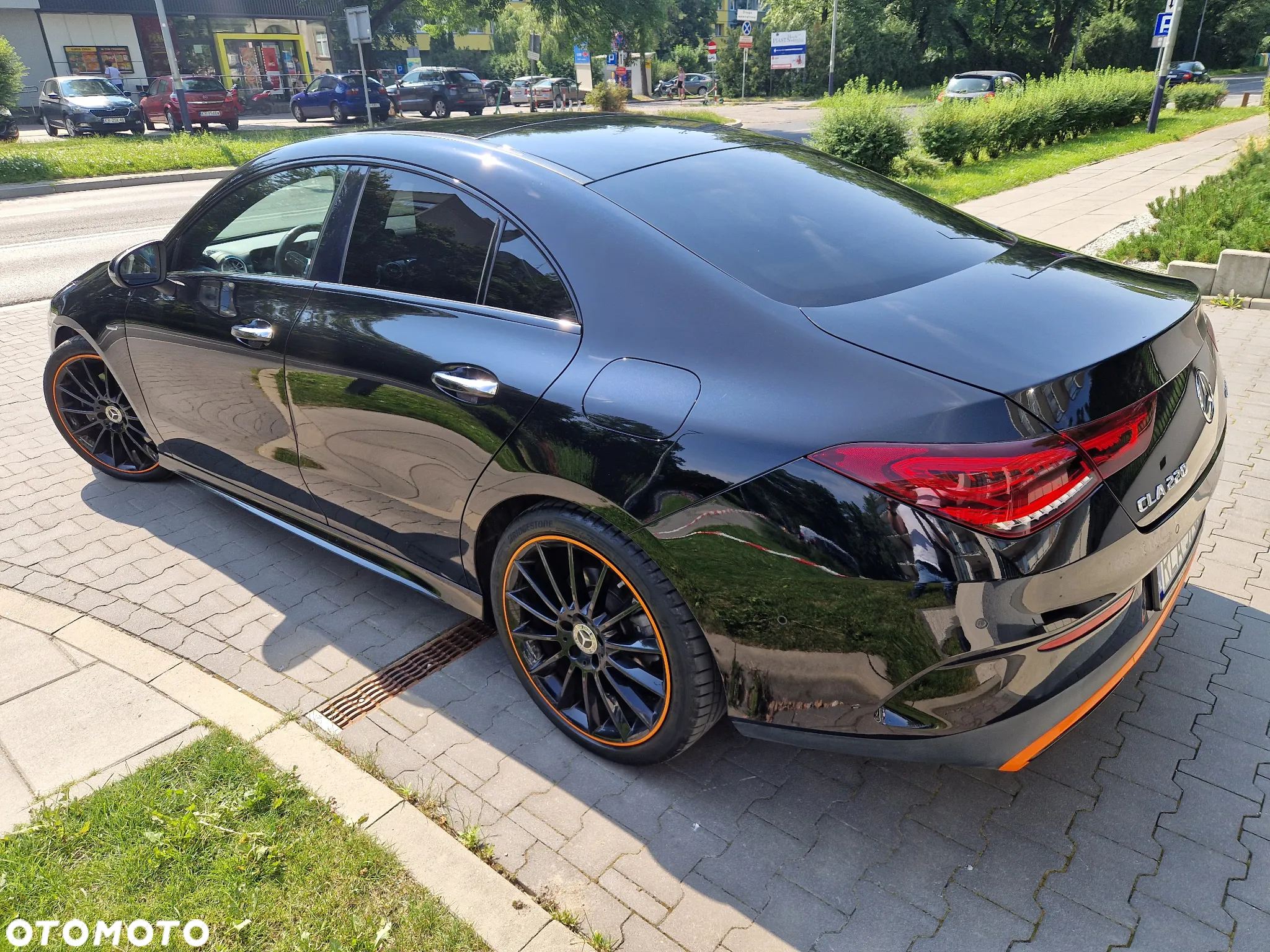 Mercedes-Benz CLA 220 4-Matic Edition 1 7G-DCT - 21