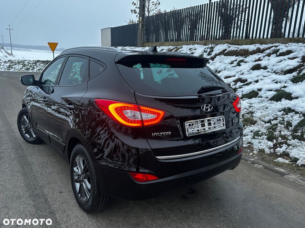 Hyundai ix35 1.6 2WD Fifa World Cup Edition - 9