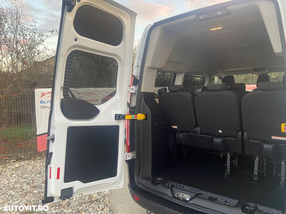Ford Transit Custom Shuttle Bus 320 2.0 EcoBlue 130 CP L2H1 Trend - 25