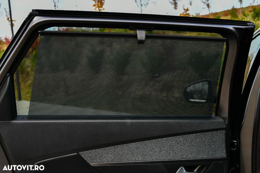 Peugeot 5008 2.0 BlueHDI s&s EAT8 GT - 28