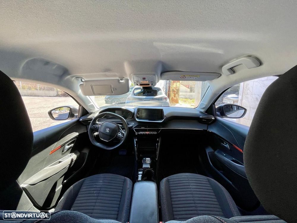 Peugeot e-208 50 kWh Allure - 3