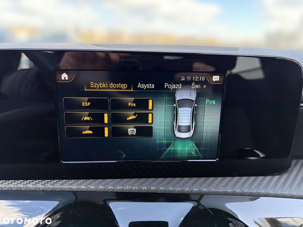 Mercedes-Benz CLA - 23