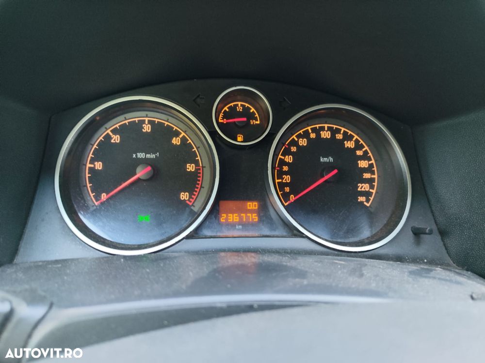 Opel Astra 1.9 CDTI Enjoy - 5