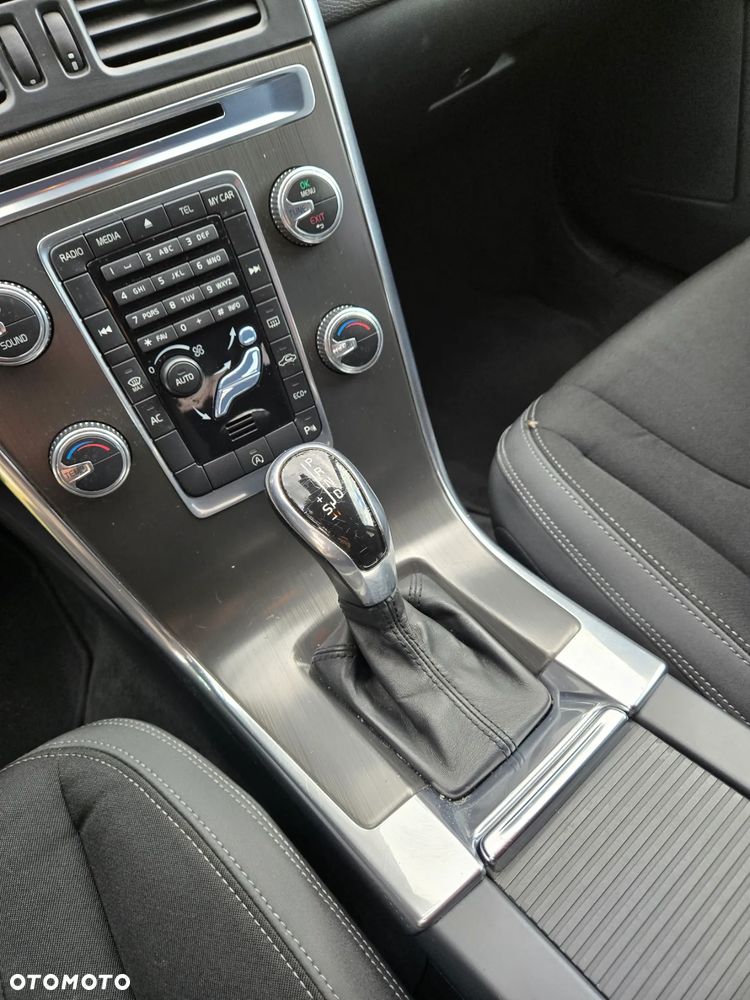 Volvo XC 60 D4 Drive-E Summum - 2