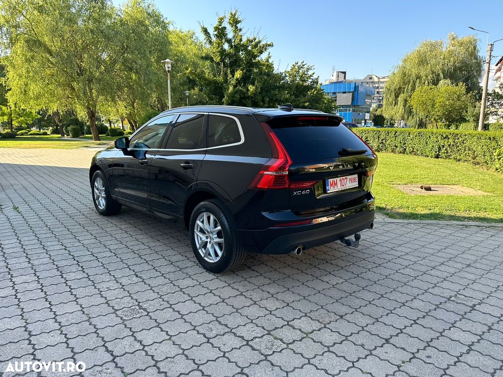Volvo XC 60 B5 D AWD Geartronic Momentum Pro - 5