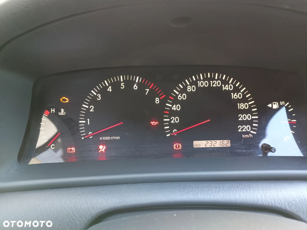 Toyota Corolla 1.6 VVT-i Sol - 10