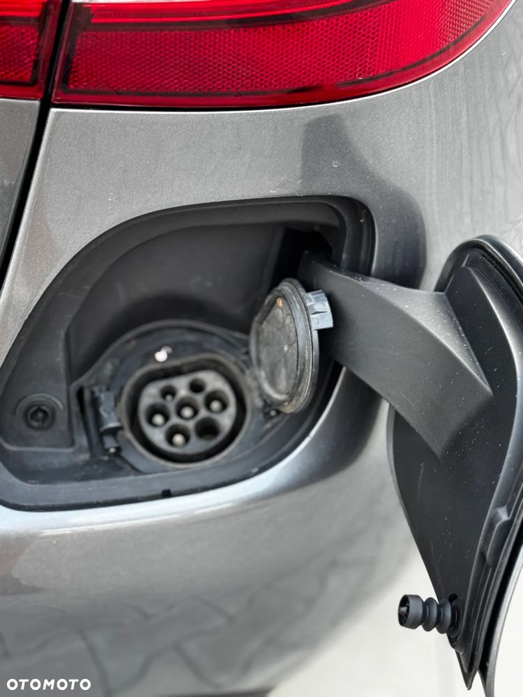 Mercedes-Benz Klasa C 220 d 9G-TRONIC Avantgarde - 20