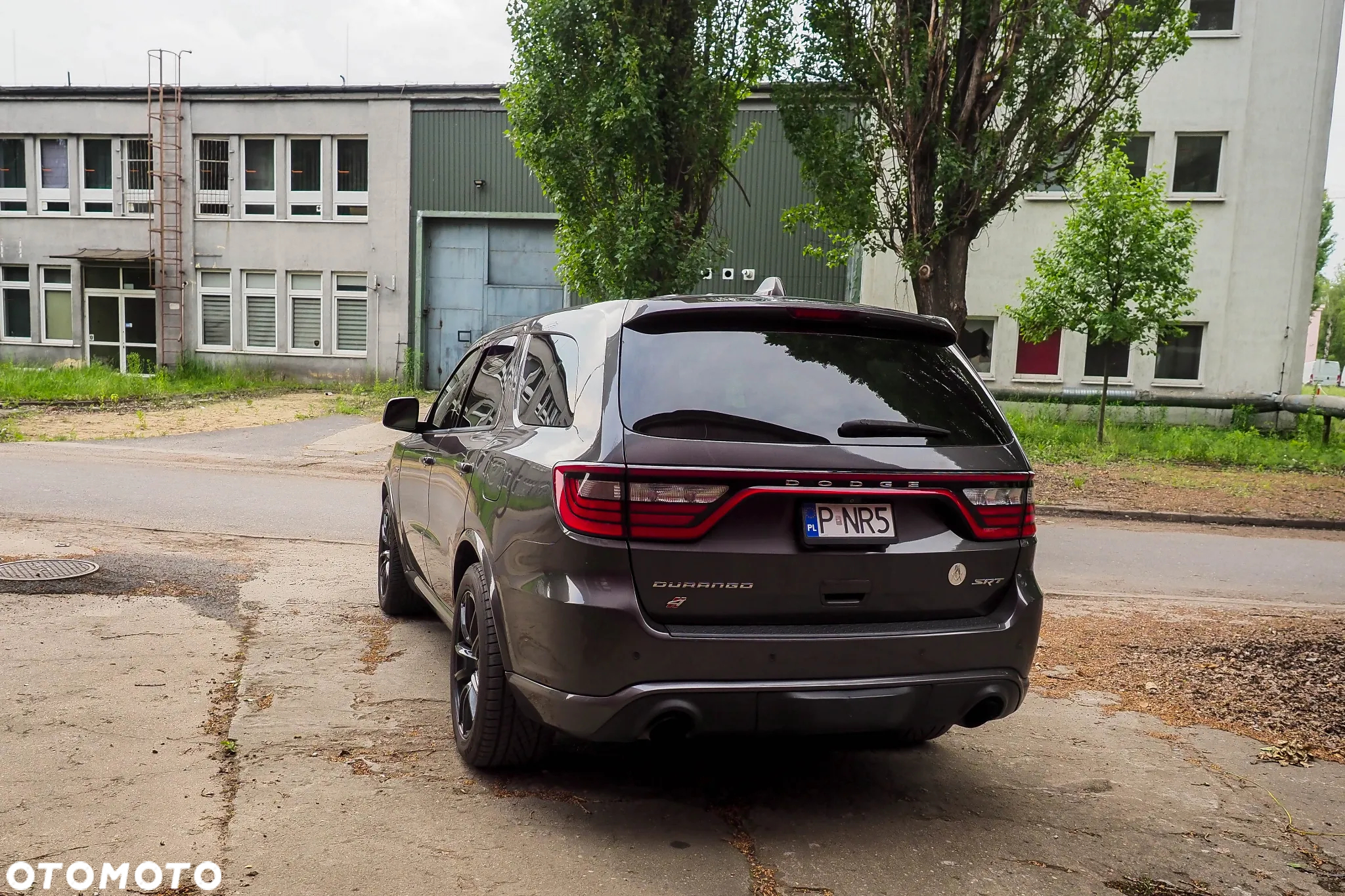 Dodge Durango 6.4 SRT - 13