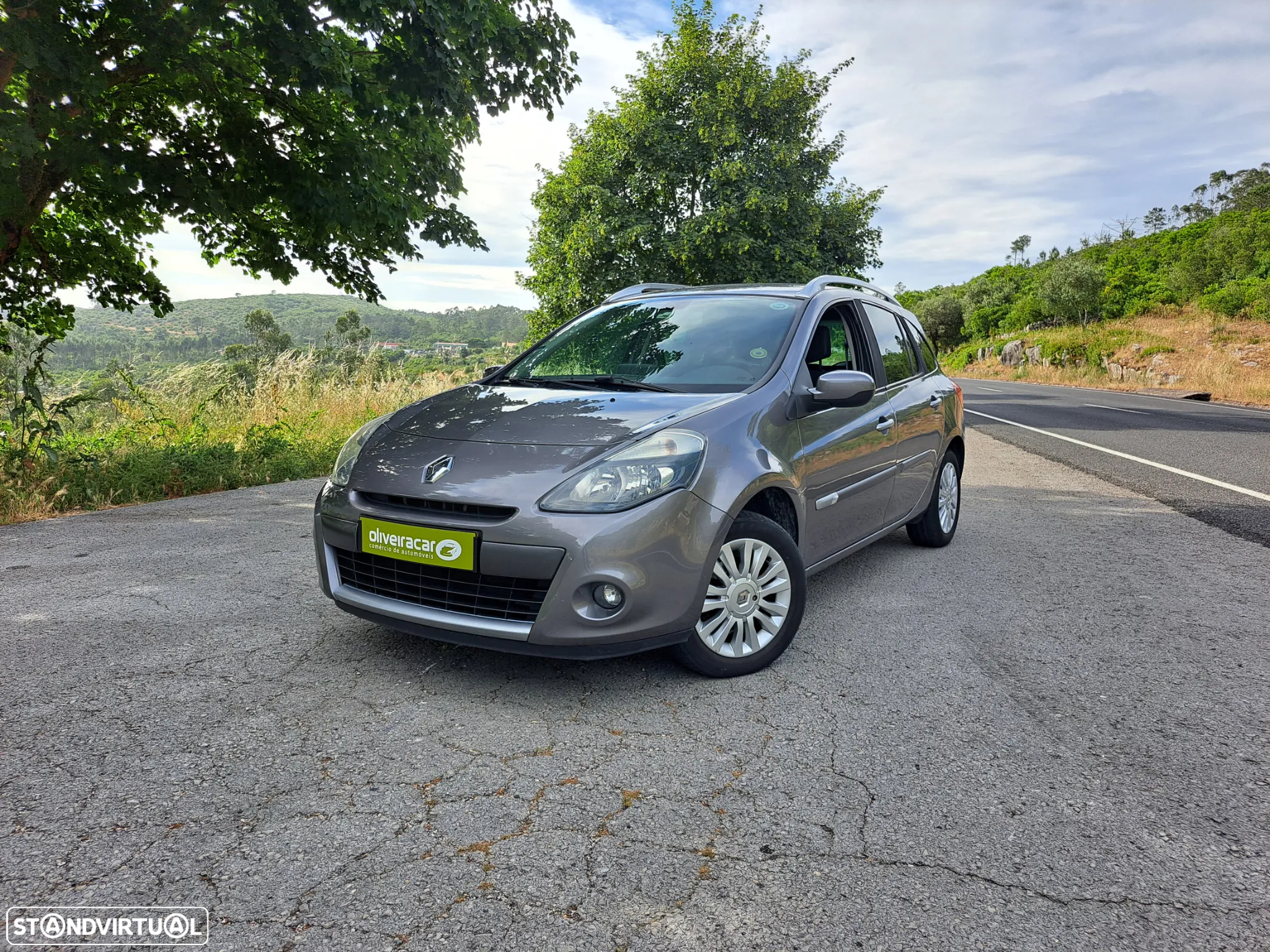 Renault Clio Break 1.2 16V Fairway - 8