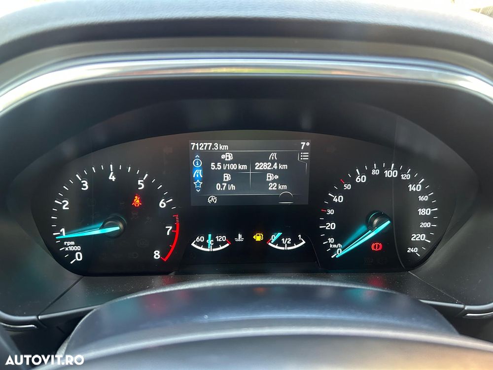 Ford Focus 1.0 EcoBoost Titanium - 22