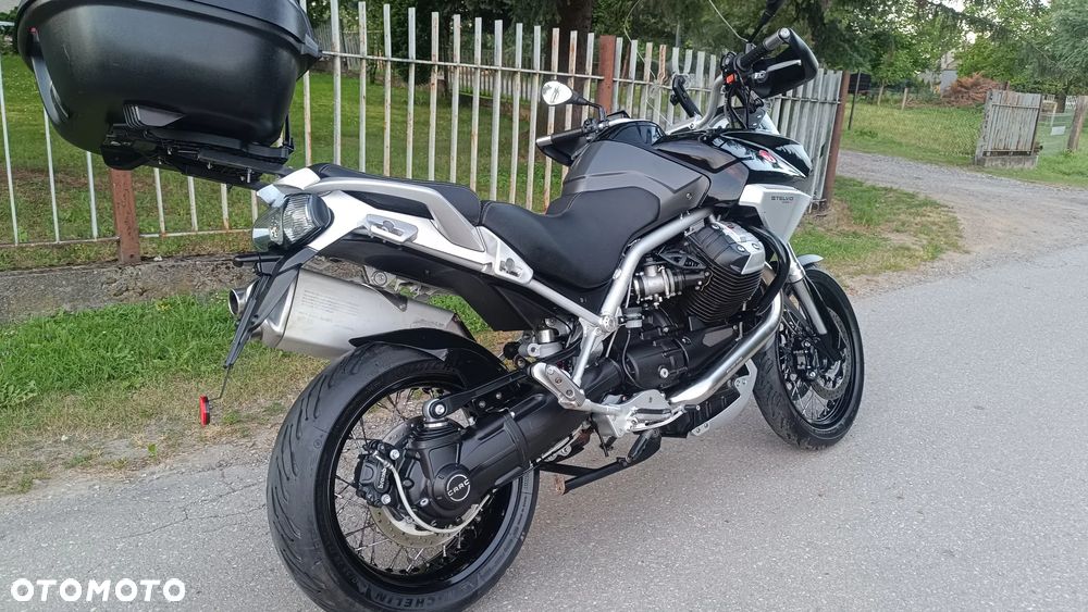 Moto Guzzi Stelvio - 3