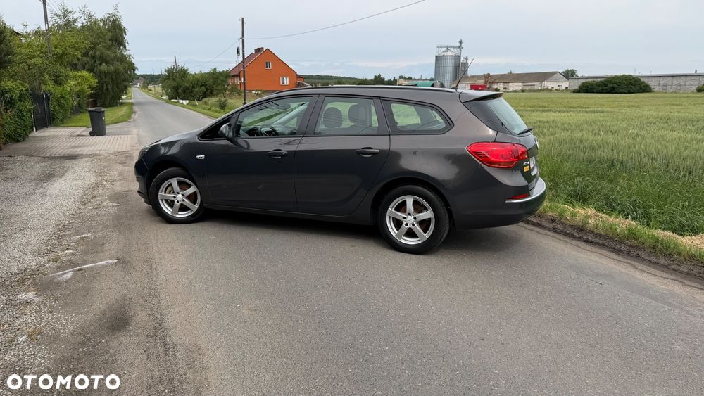 Opel Astra - 10